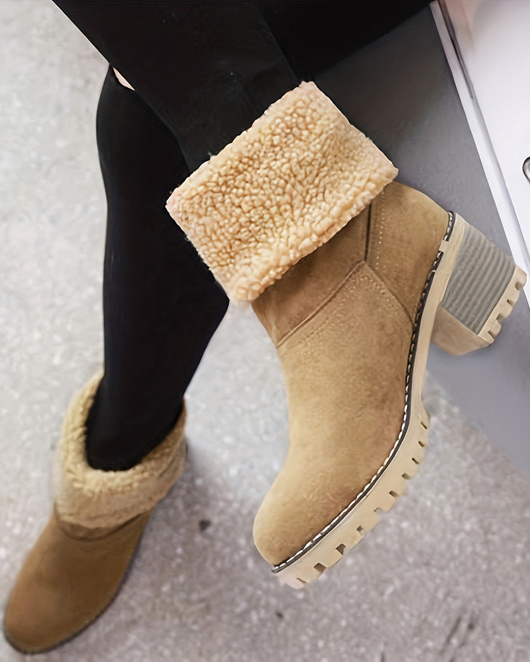 City Sherpa Lined Winter Boots